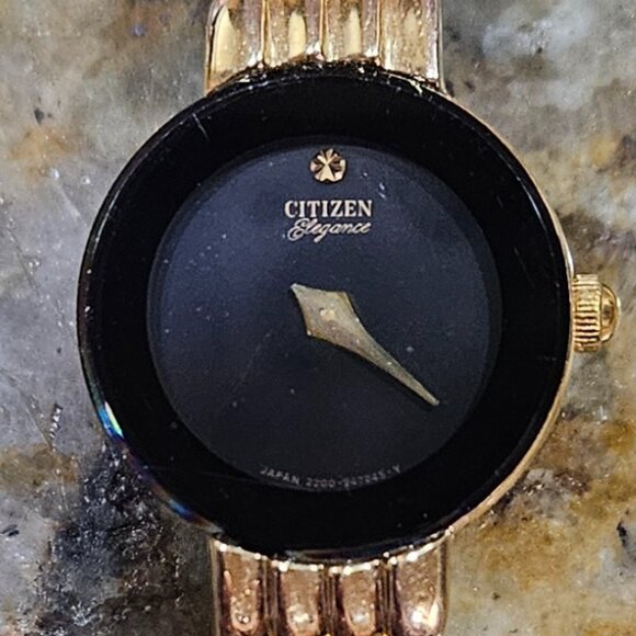 Citizen Gold Watch Bracelet with Black Glass Dial and Gold Hands, non-working BO